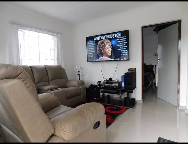 3 BEDROOM HOUSE FOR SALE IN RISECLIFF